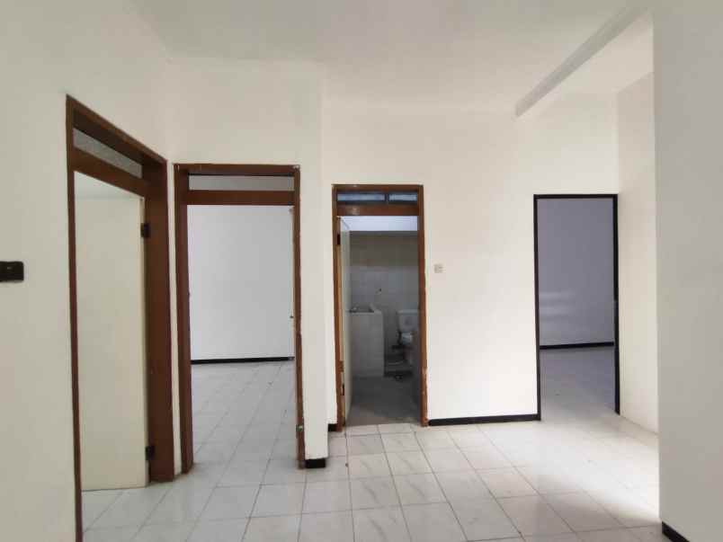 rumah baruk utara xiii 11 dekat superindo merr