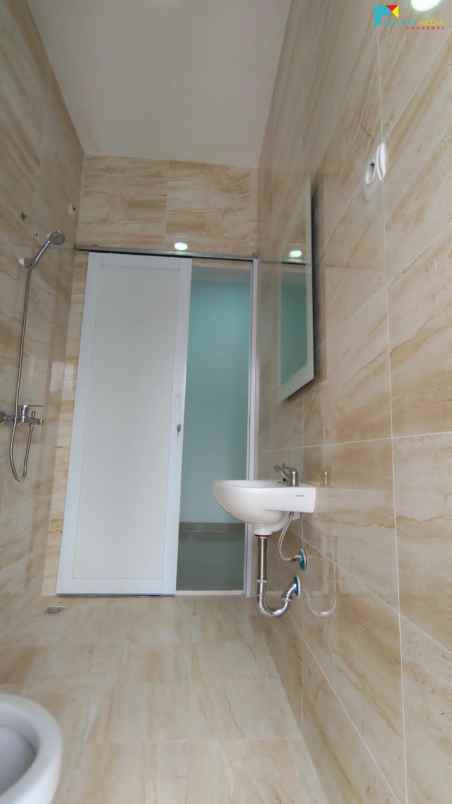 rumah bekasi jatiwarna