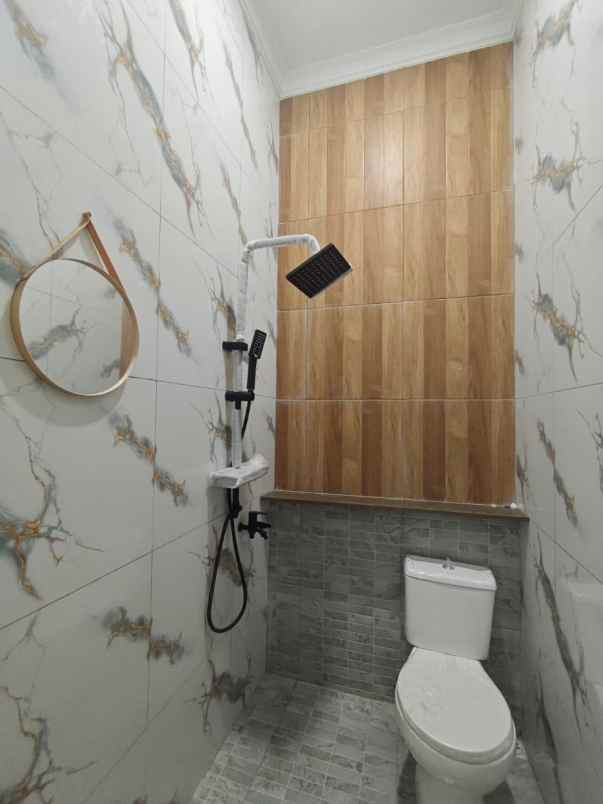 rumah cantik murah di perum graha persada sentosa