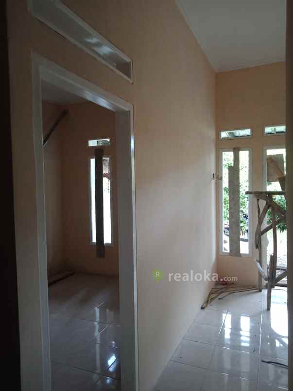 rumah cibinong cikaret