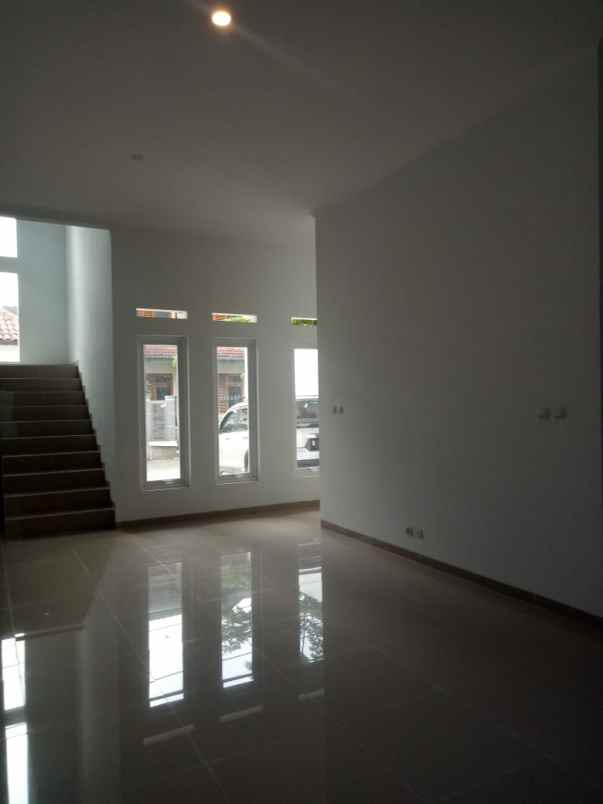 rumah cikutra sukaluyu