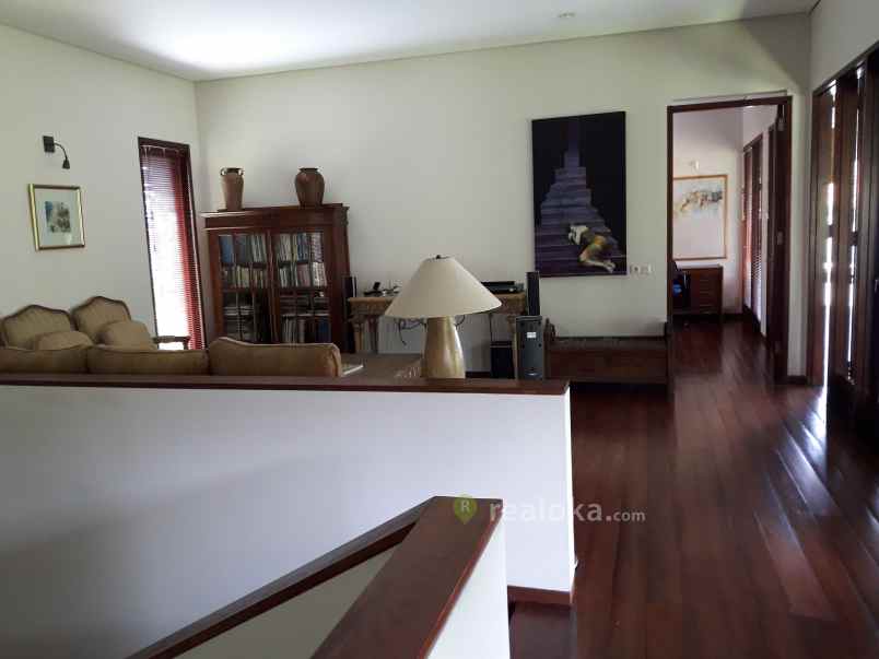 rumah dago