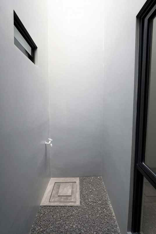 rumah dalam ringroad di jambon sleman 4 km kampus ugm