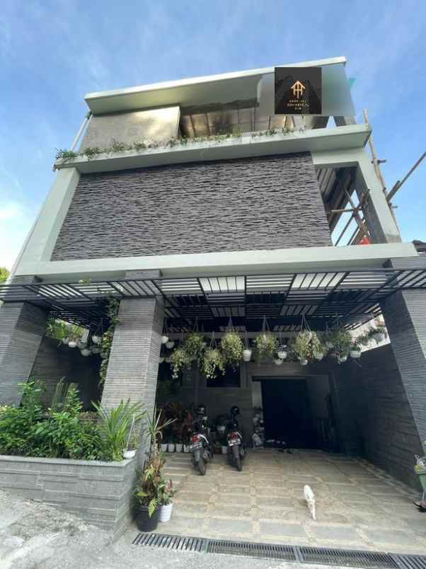 rumah dan kost di tubagus ismail dago bandung