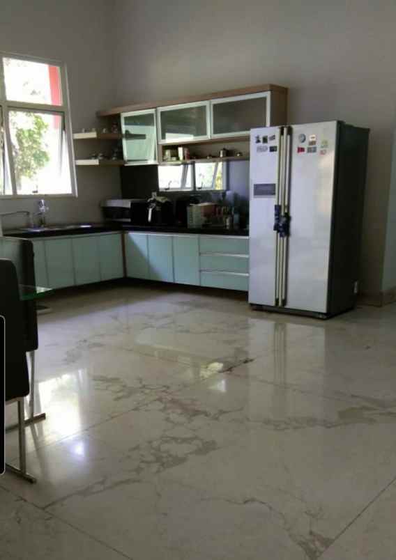 rumah danau maninjau