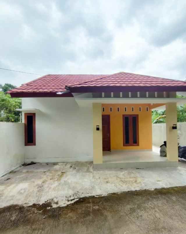 rumah dekat jl parangtritis rsu rachma husada 1 2 km