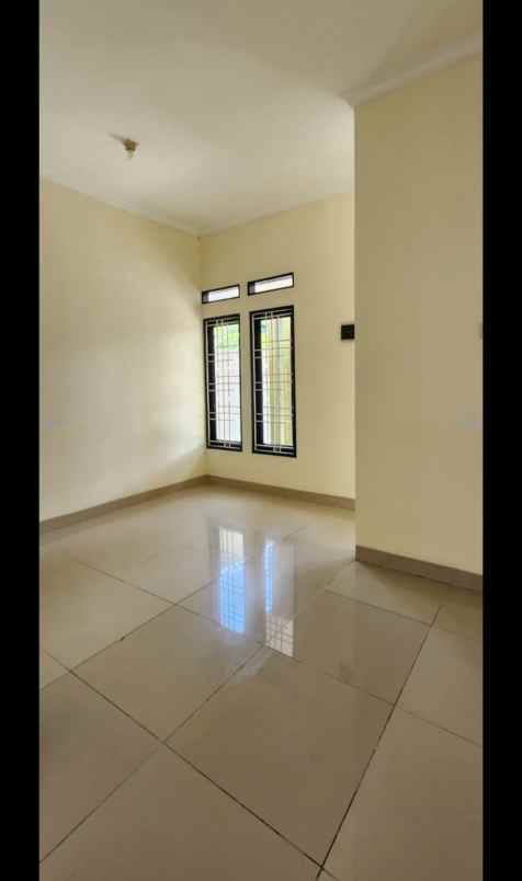 rumah dekat pintu tol kerawang