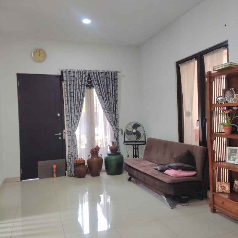 rumah di cluster asera one south kota harapan indah