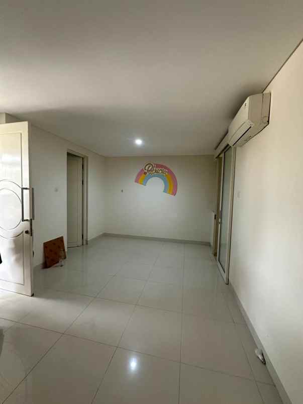 rumah grand pakuwon cluster canberra furnished