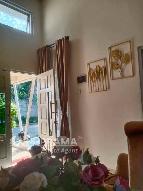 rumah hook tanah luas dalam cluster di bojongsari ash