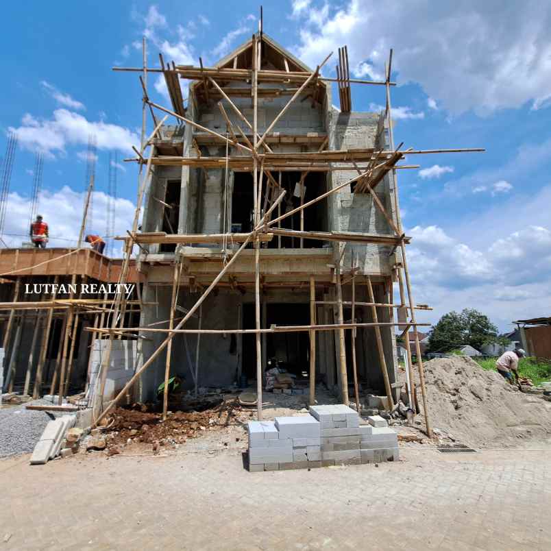 rumah jagakarsa skandinavian modern dalam premium area