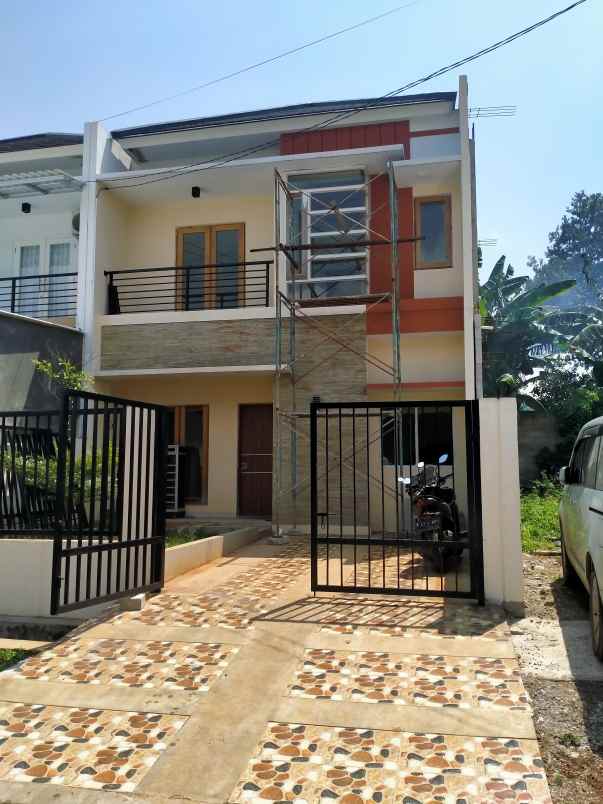 rumah jl alternatif cibubur raya