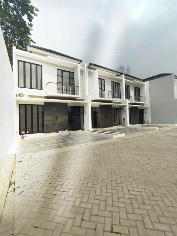 rumah jl lengkong wetan no 36