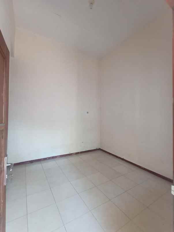 rumah jl ploso timur tambaksari