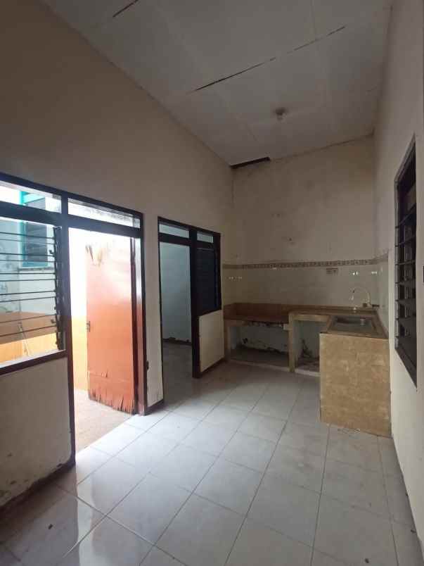 rumah jl ploso timur tambaksari