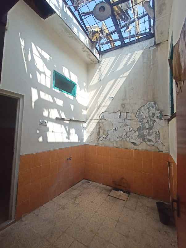 rumah jl ploso timur tambaksari