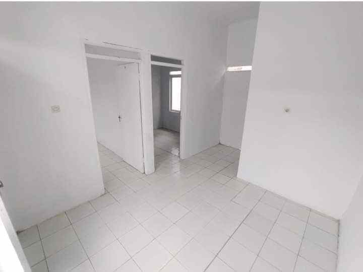 rumah jl raya kosambi