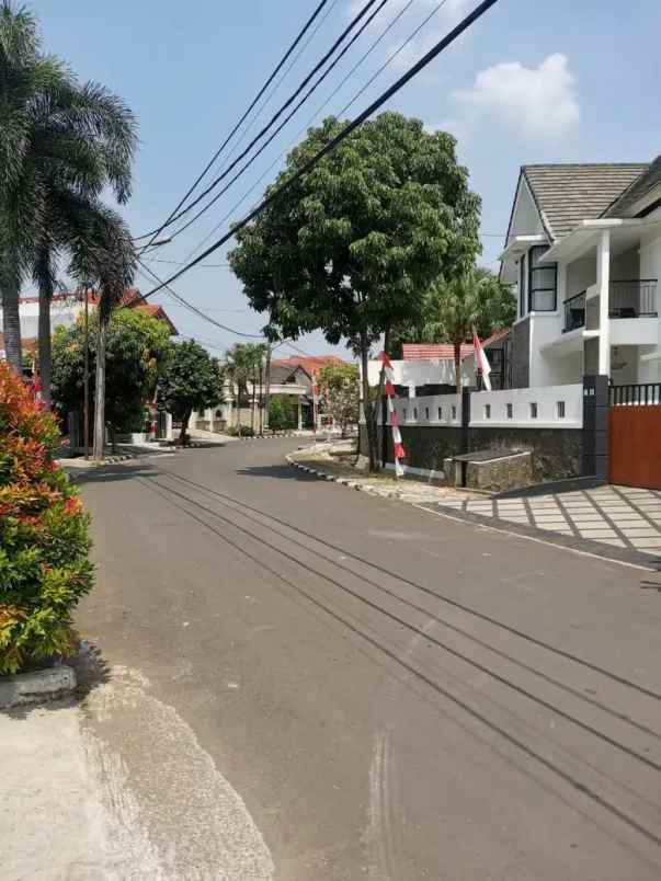 rumah jl setia raya jatiwaringin