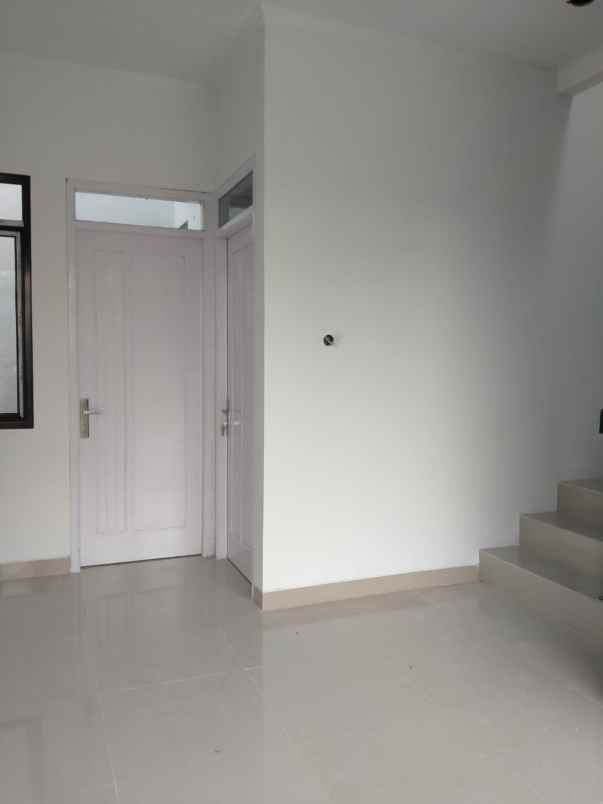 rumah jl wr supratman bekasi setu