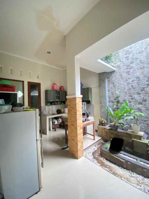 rumah joglo dekat kampus uii yogyakarta