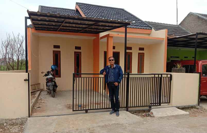rumah kompleks kavling lembah