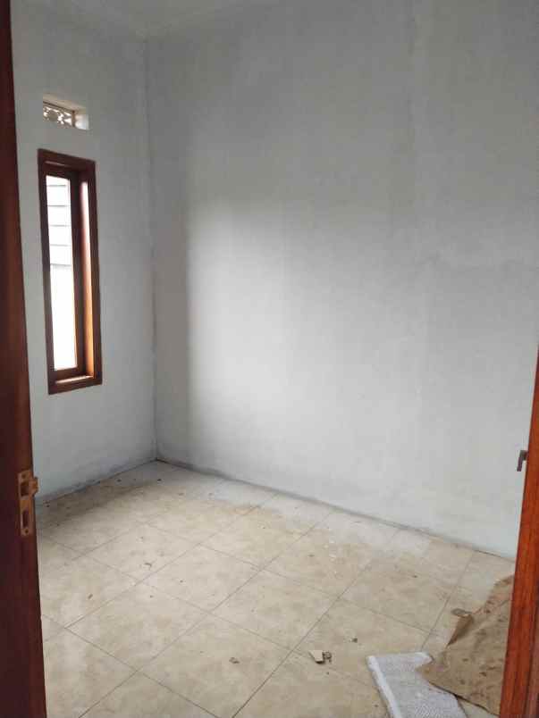 rumah kompleks kavling lembah