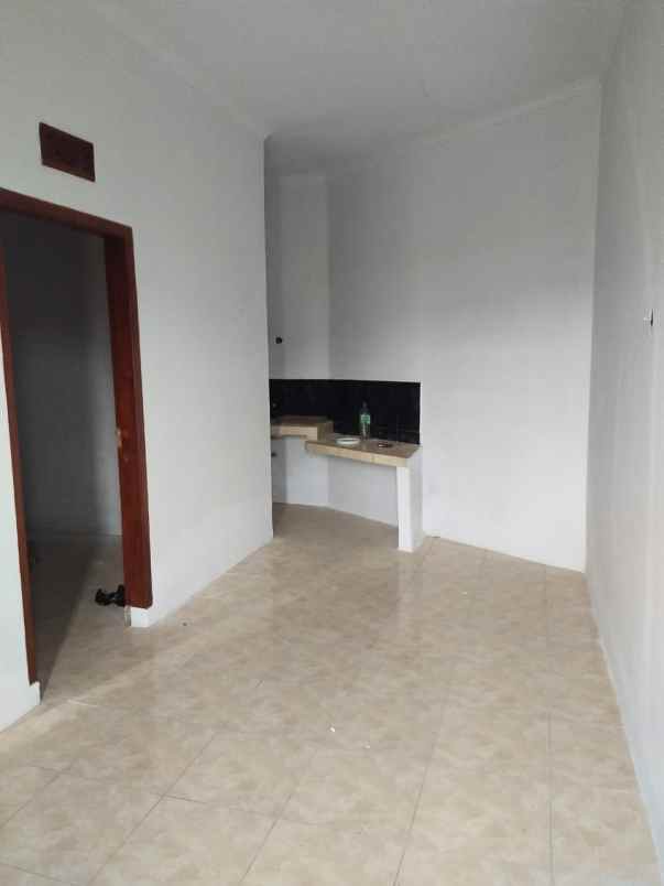 rumah kompleks kavling lembah