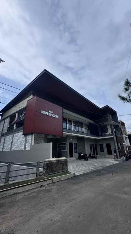 rumah kost dekat unmer