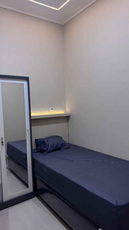 rumah kost dekat unmer