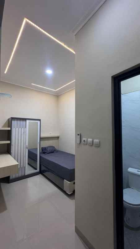 rumah kost dekat unmer