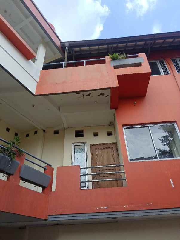 rumah kost dijual cipinang cempedak blok b