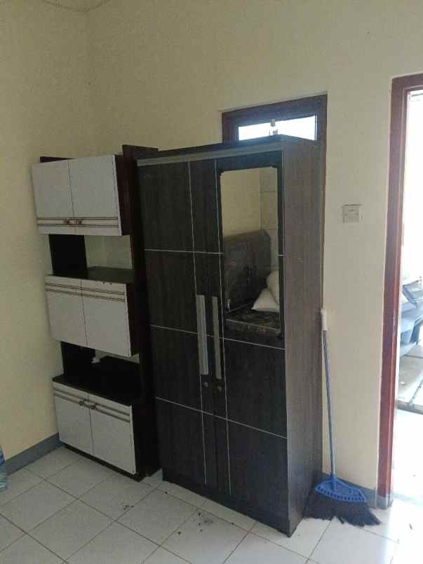 rumah kost dijual cipinang cempedak blok b