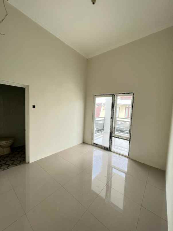 rumah kost exclusive harga dibawah 9 m