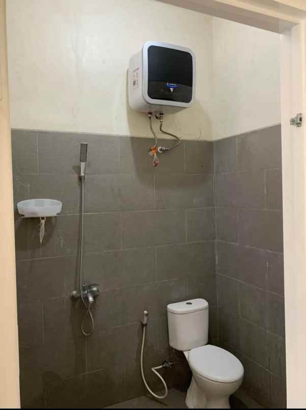 rumah kost full penghuni di tlogomas malang