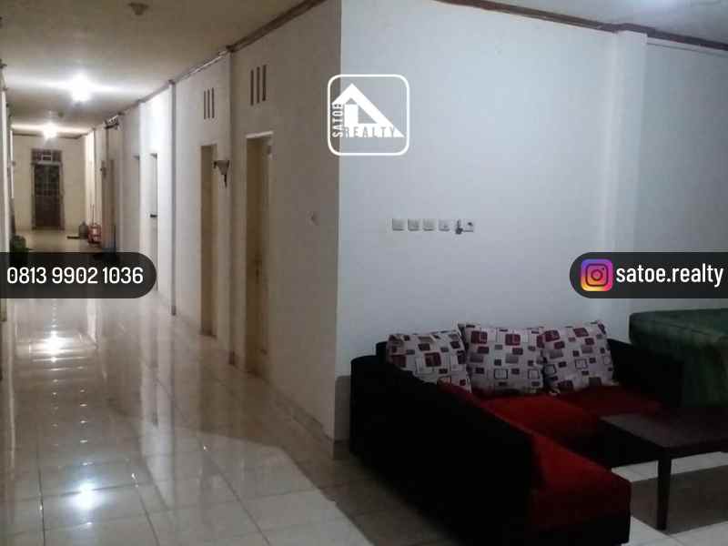 rumah kost wanita 39 kamar samping kampus ui depok