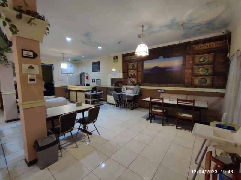 rumah makan legendaris di bandungan berdiri sejak 1995