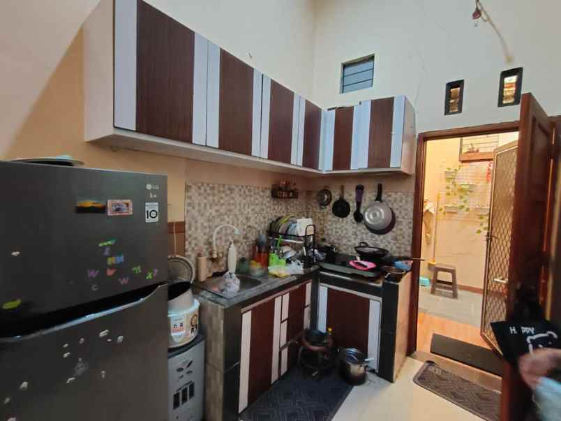 rumah medokan sawah timur furnish siap huni strategis
