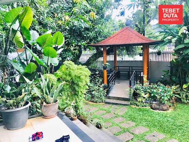 rumah menteng