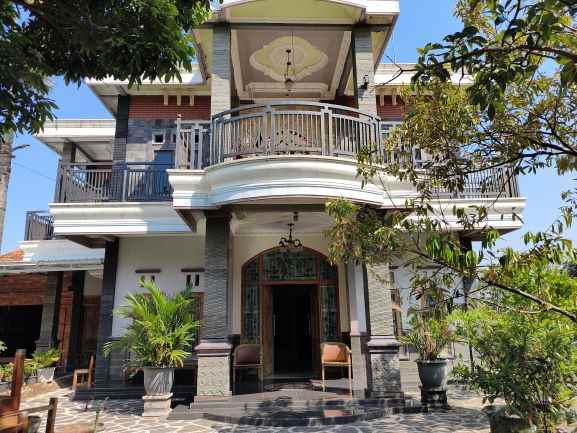 rumah mewah 2 lantai 660m kedawung sragen