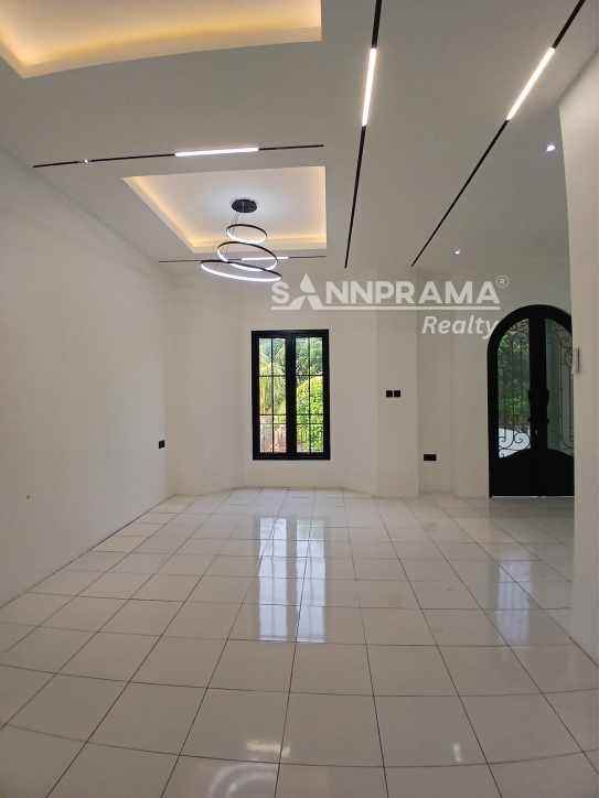 rumah mewah 3 lantai luas 335m2 di ciganjur jaksel iml