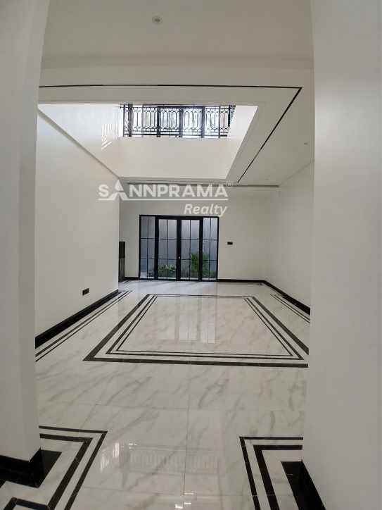 rumah mewah 3 lantai luas 335m2 di ciganjur jaksel iml