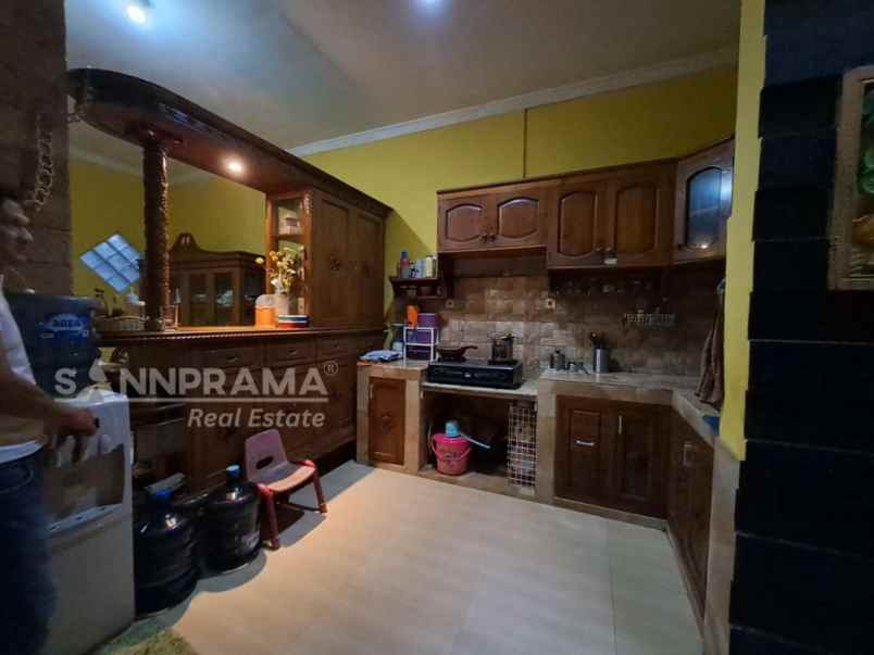 rumah mewah dan luas deket kampus tugu cimanggis fry