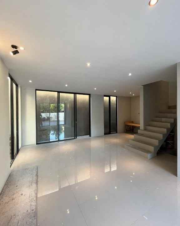 rumah mewah full furnish di condongcatur depok