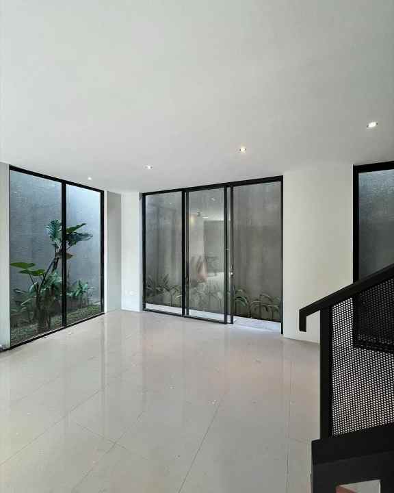 rumah mewah full furnish di condongcatur depok
