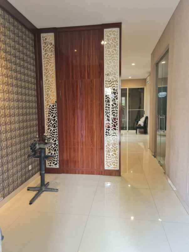 rumah mewah san diego akses art terpisah