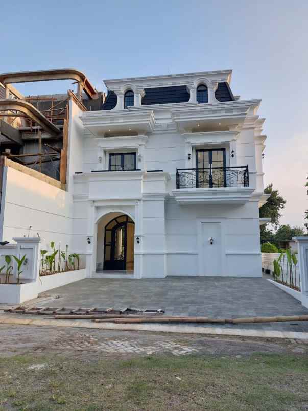 rumah mewah swimming pool jagakarsa jakarta selatan