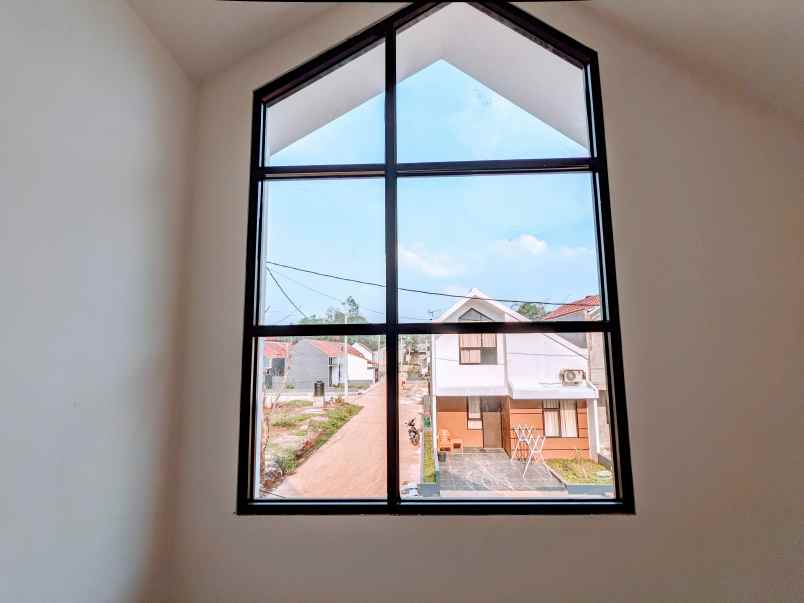 rumah mezanine sertifikat di depok