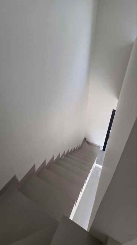 rumah modern di bintaro pondok aren tangsel