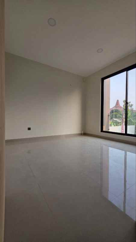 rumah modern di bintaro pondok aren tangsel