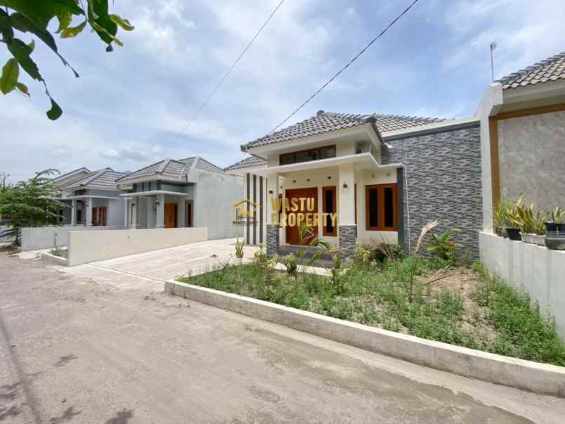 rumah murah desain cantik di sumberharjo prambanan
